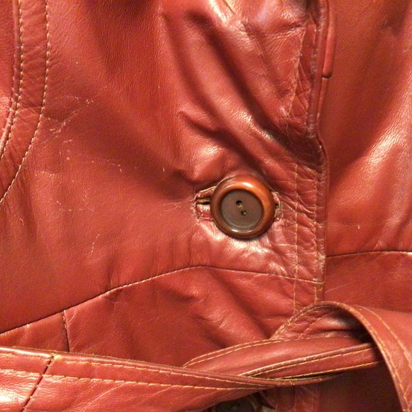Vintage Red Leather Trench Coat - Picture 5 of 11